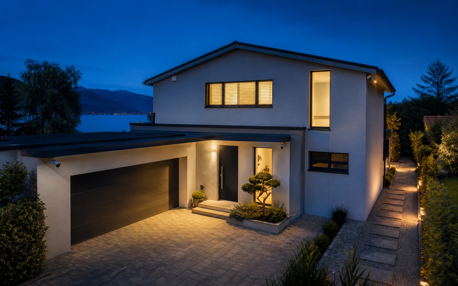 Villa moderne avec jardin, exemple de configuration résidentielle